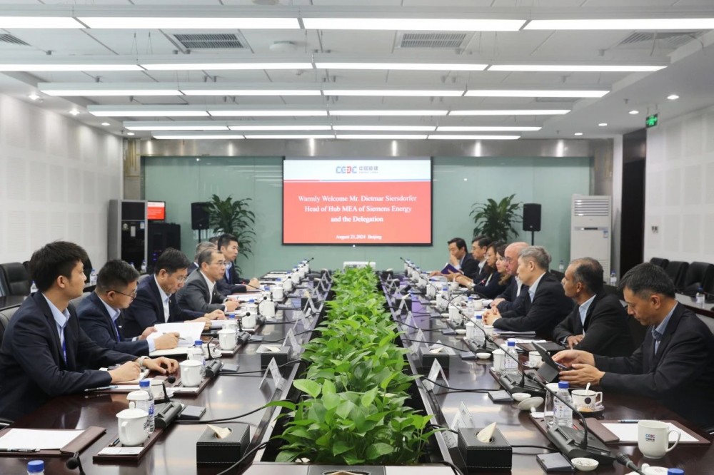 中國能建國際集團喬旭斌會見西門子能源全球高級副總裁迪特瑪·西爾斯多弗